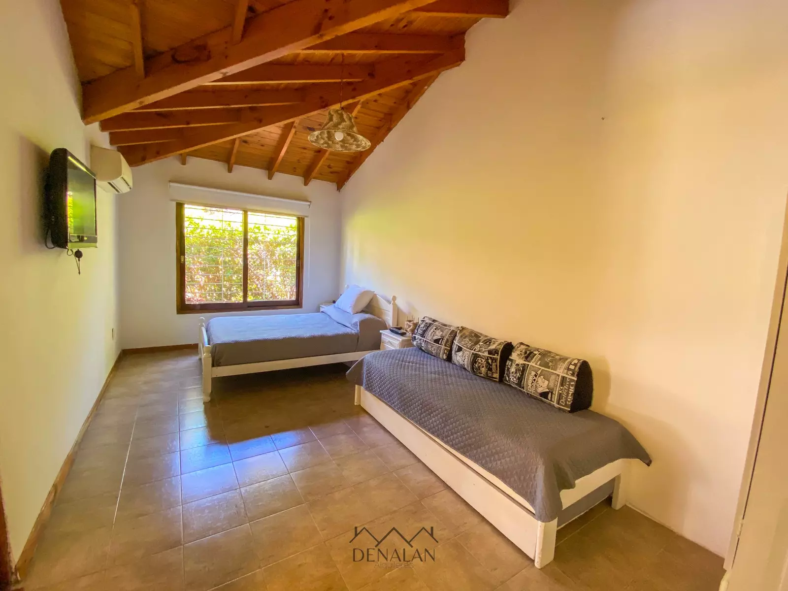 Cabaña Tinta Roja — Habitación
