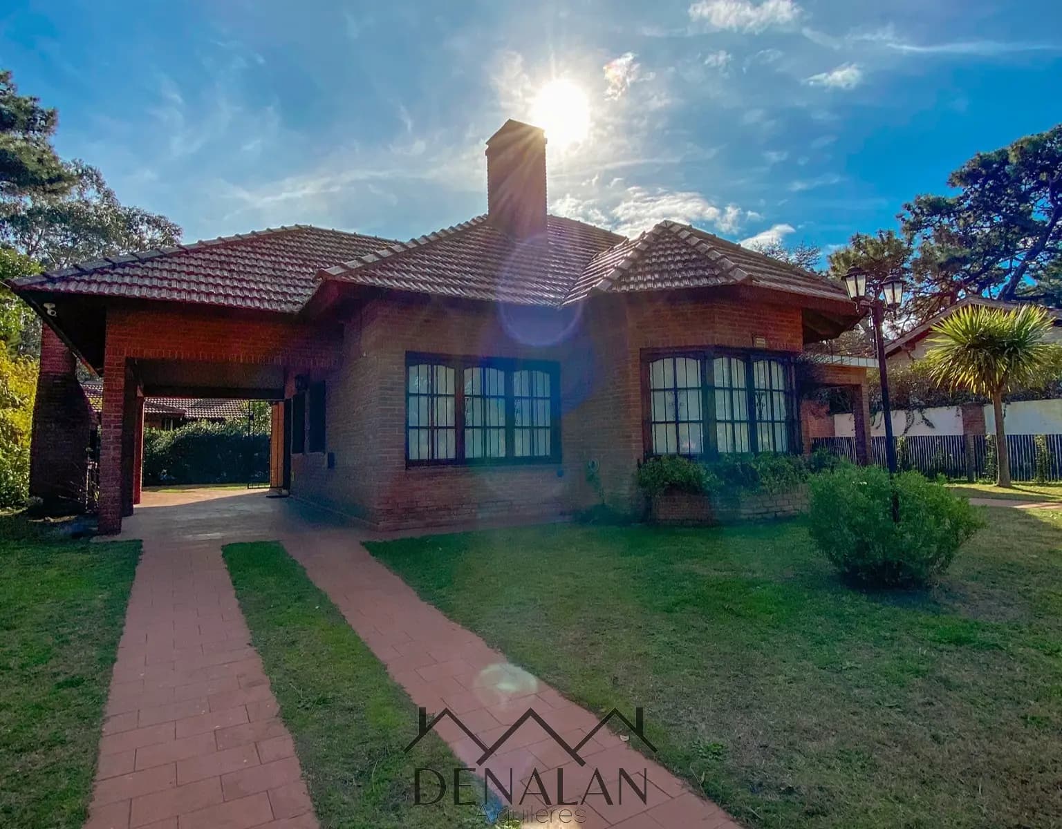 Chalet Tinta Roja — alquileres en Villa Gesell